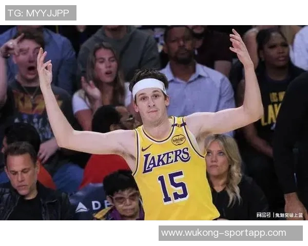 克尼佩尔展现全面实力半场9投5中斩获13分5篮板3抢断