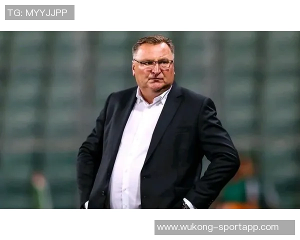 东体报道米赫涅维奇或将执掌国足足协对此传闻保持沉默