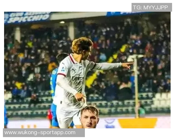 希门尼斯透露因脚踝疼痛加剧将缺席比赛一段时间的消息 希门尼斯透露因脚踝疼痛加剧将缺席比赛一段时间的消息