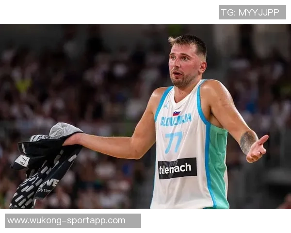 今日黄绿大战詹姆斯缺阵东契奇与斯玛特继续缺席比赛分析